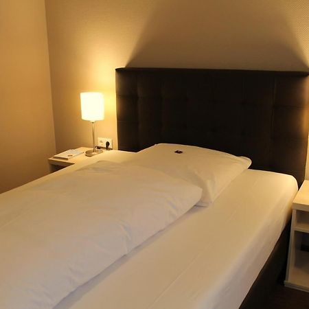 Hotel Westerfeld Hemmingen  Ngoại thất bức ảnh