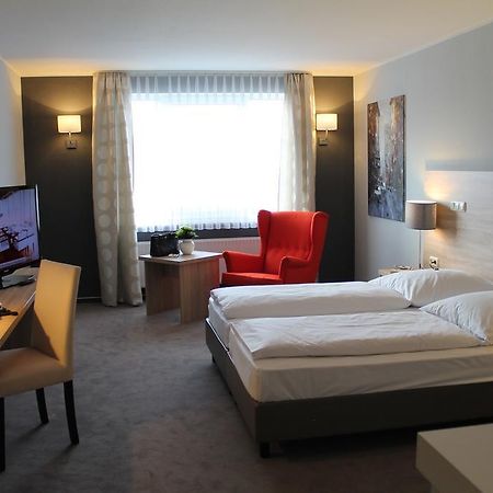 Hotel Westerfeld Hemmingen  Ngoại thất bức ảnh