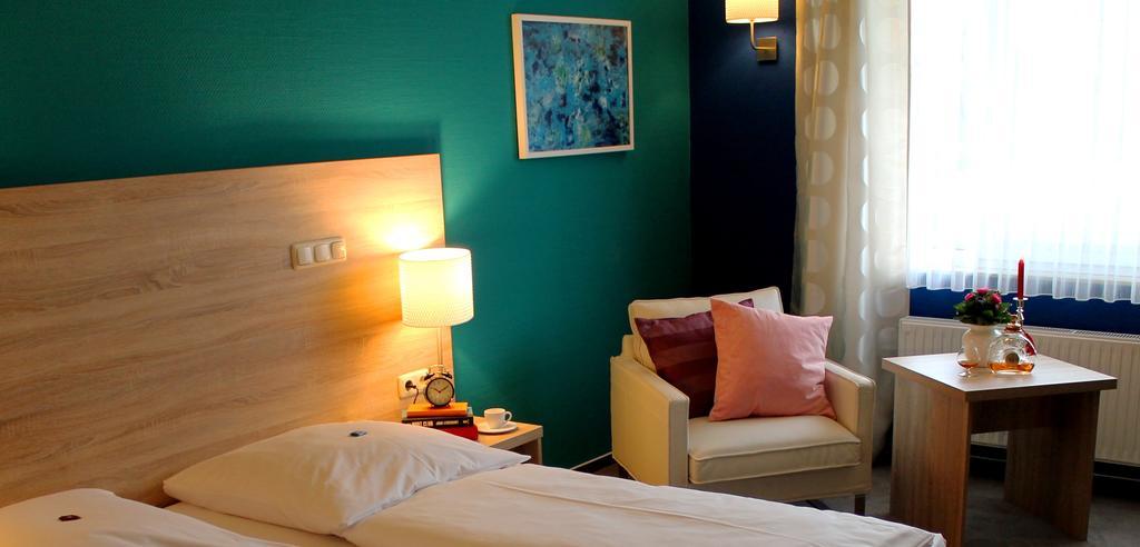Hotel Westerfeld Hemmingen  Ngoại thất bức ảnh