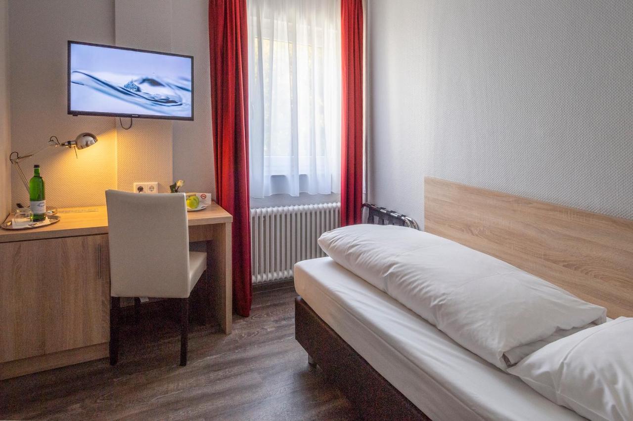 Hotel Westerfeld Hemmingen  Ngoại thất bức ảnh