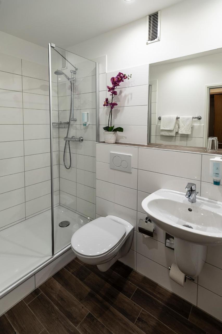Hotel Westerfeld Hemmingen  Ngoại thất bức ảnh