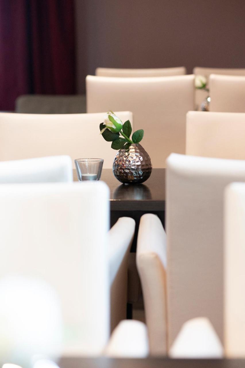 Hotel Westerfeld Hemmingen  Ngoại thất bức ảnh