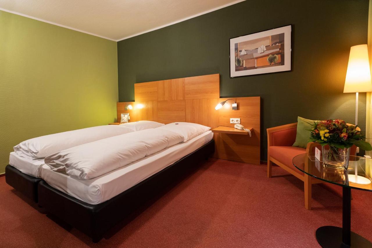 Hotel Westerfeld Hemmingen  Ngoại thất bức ảnh